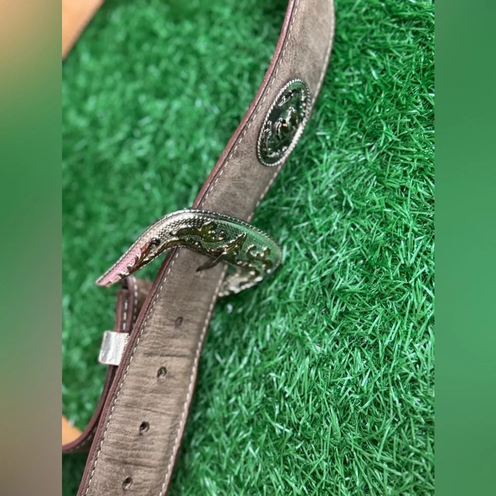 Vintage Brown‎ Leather Belt with Silver Buckle Size 36